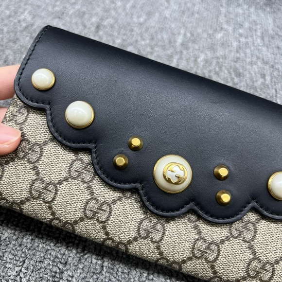 100% Authentic Gucci Leather Wallet 249-101524 - Picture 3 of 12